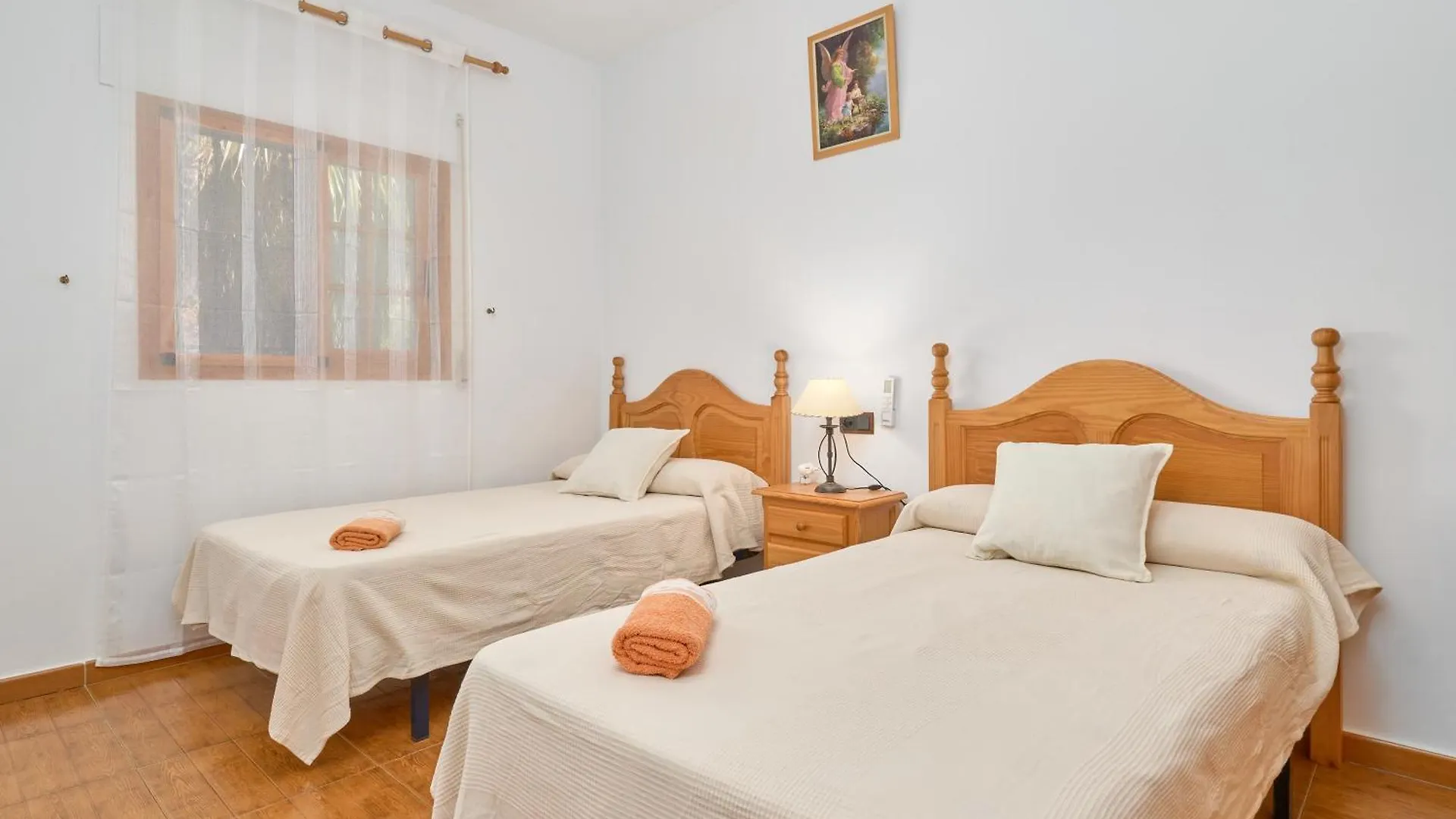 Cortijo La Encina Villa Sayalonga Semesterbostad