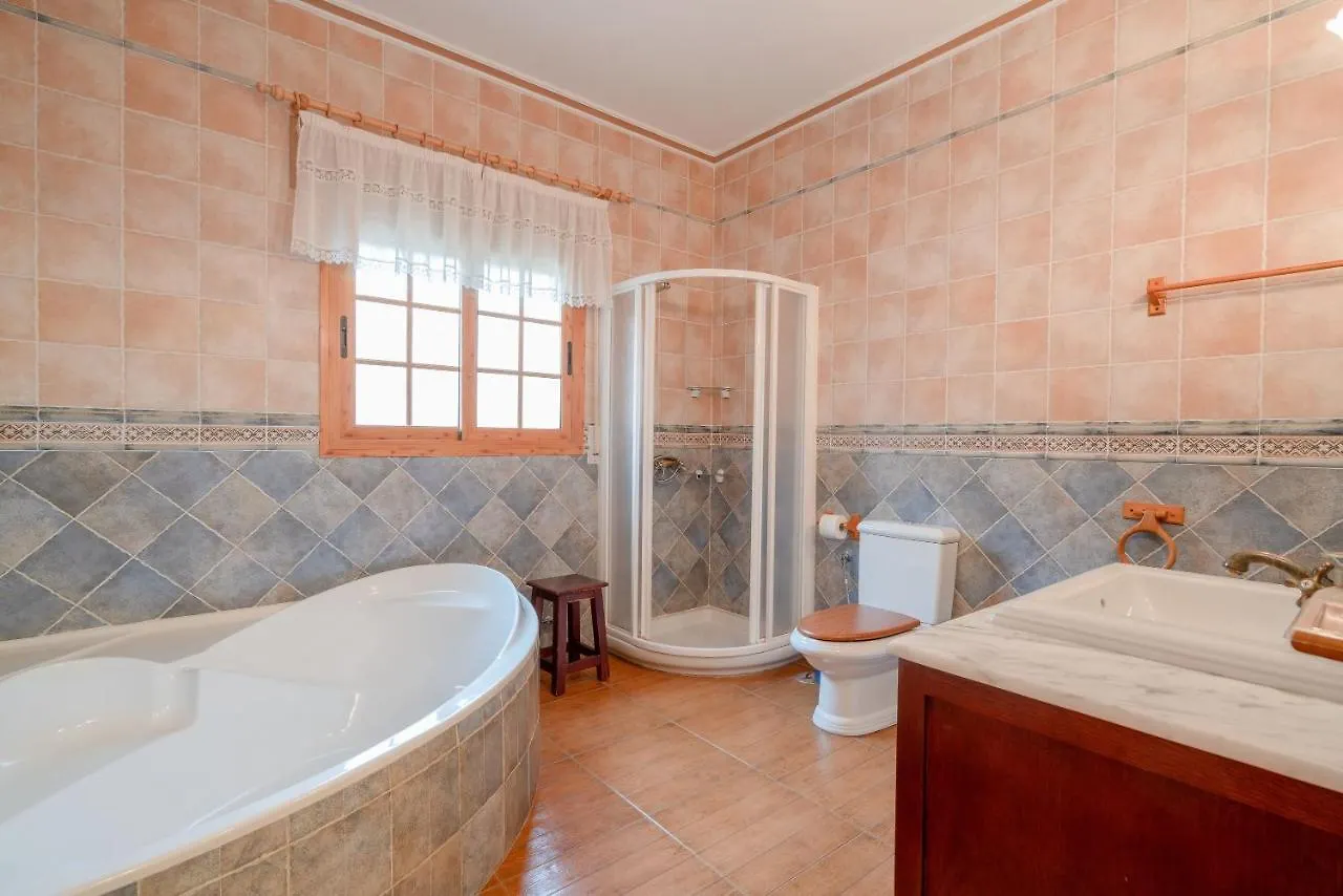 Сasa de vacaciones Villa Cortijo la Encina Sayalonga